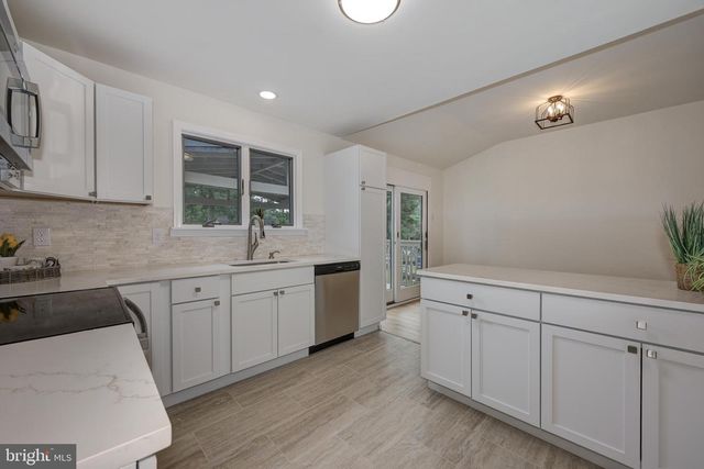 1332 HUNTER BLVD, Browns Mills, NJ 08015