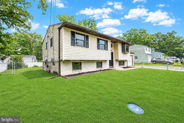 1332 HUNTER BLVD, Browns Mills, NJ 08015