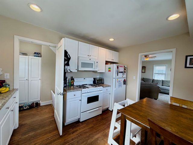 427 James Street, Bay City, MI 48706