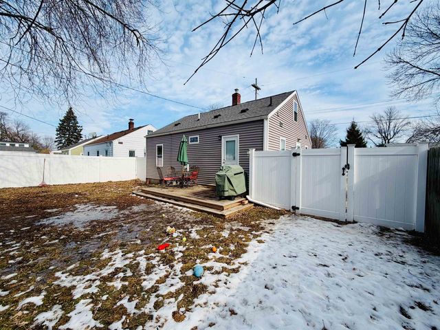 427 James Street, Bay City, MI 48706