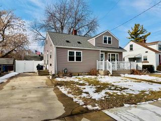 427 James Street, Bay City, MI 48706
