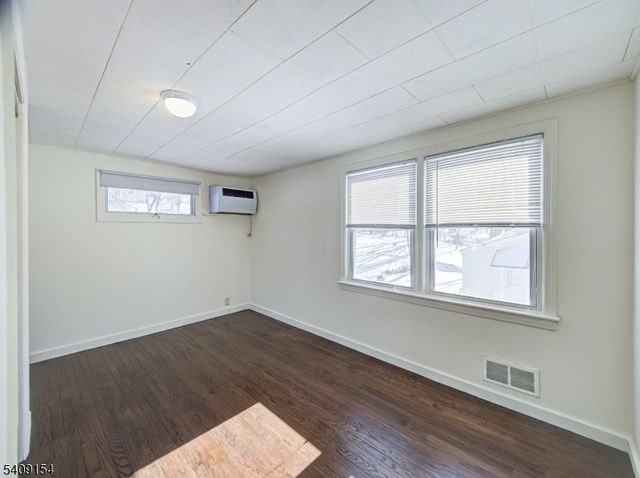 14 Lenox Ter, West Orange Twp., NJ 07052