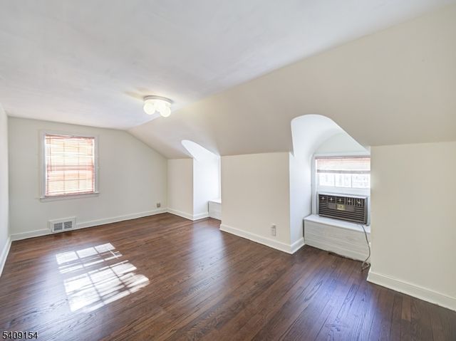 14 Lenox Ter, West Orange Twp., NJ 07052