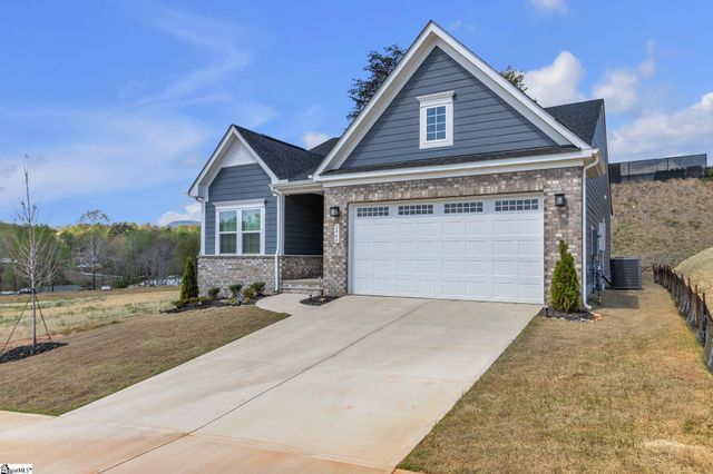 1040 Horse Whisper Run, Landrum, SC 29356
