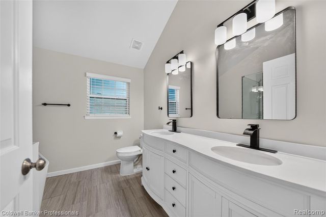 5475 Botsford Avenue, Sterling Heights, MI 48310