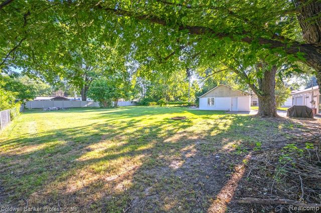 5475 Botsford Avenue, Sterling Heights, MI 48310
