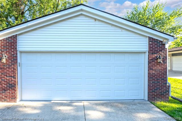 5475 Botsford Avenue, Sterling Heights, MI 48310