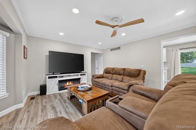 5475 Botsford Avenue, Sterling Heights, MI 48310