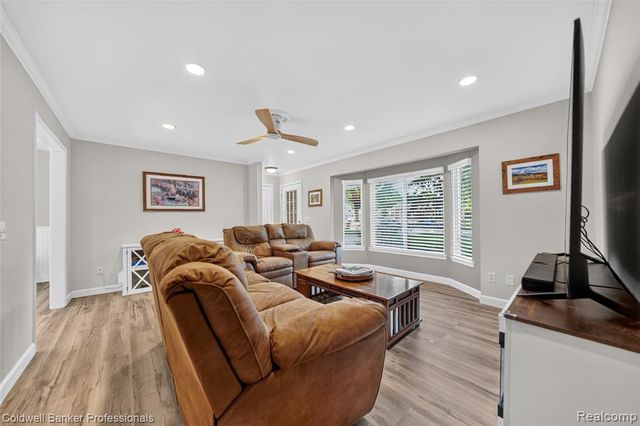 5475 Botsford Avenue, Sterling Heights, MI 48310