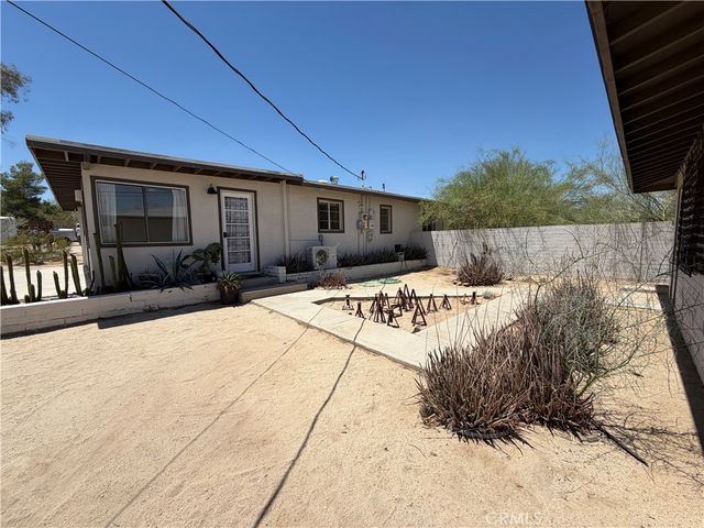 5605 Oasis, 29 Palms, CA 92277