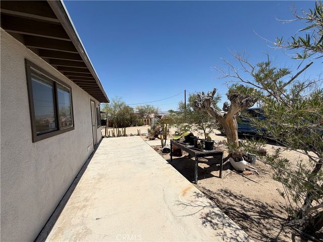 5605 Oasis, 29 Palms, CA 92277