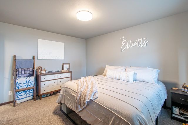 789 Albert Drive W, West Fargo, ND 58078