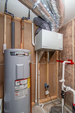 789 Albert Drive W, West Fargo, ND 58078