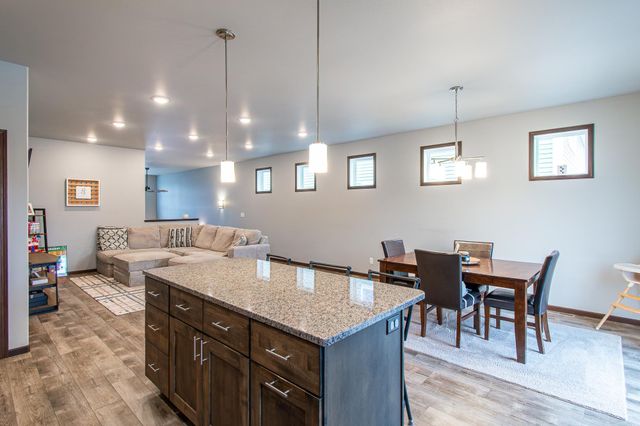 789 Albert Drive W, West Fargo, ND 58078