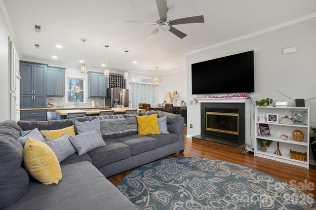 2523 Amber Creste Lane 11, Charlotte, NC 28212