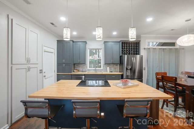 2523 Amber Creste Lane 11, Charlotte, NC 28212