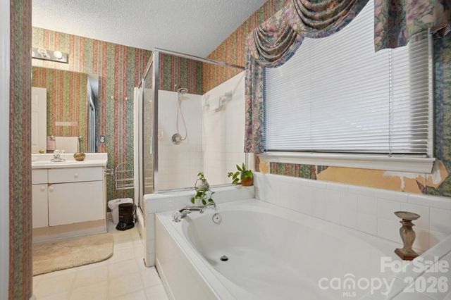 2523 Amber Creste Lane 11, Charlotte, NC 28212