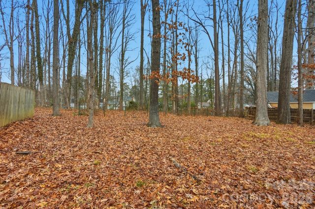 2523 Amber Creste Lane 11, Charlotte, NC 28212