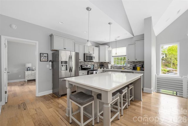 1325 Lytton Lane, Catawba, NC 28609