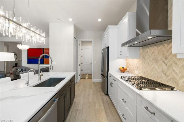 3967 Pegasus WAY, Naples, FL 34120