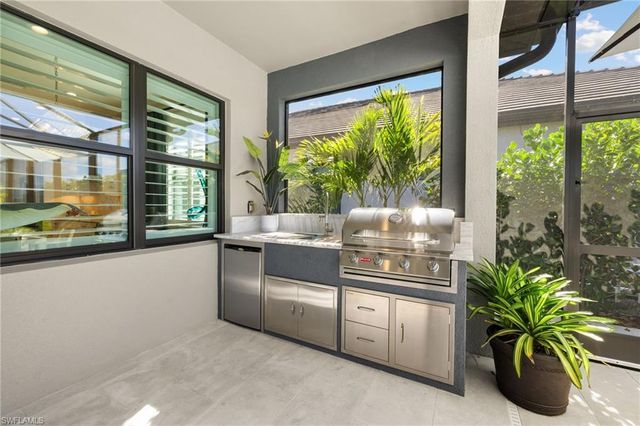 3967 Pegasus WAY, Naples, FL 34120