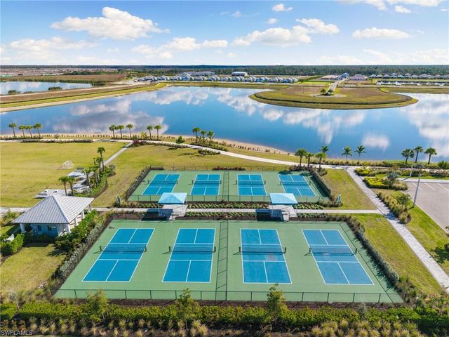 3967 Pegasus WAY, Naples, FL 34120