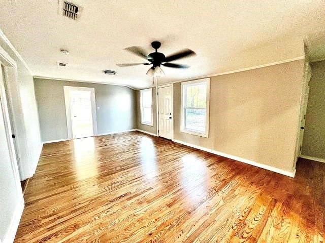 208 Daingerfield Street, Naples, TX 75568