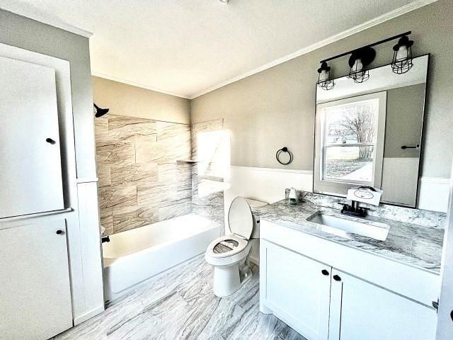 208 Daingerfield Street, Naples, TX 75568