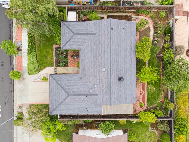 10191 Vicksburg Dr, Cupertino, CA 95014