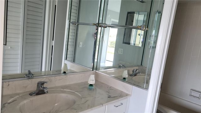 6322 PALMA DEL MAR BOULEVARD S 106, St Petersburg, FL 33715