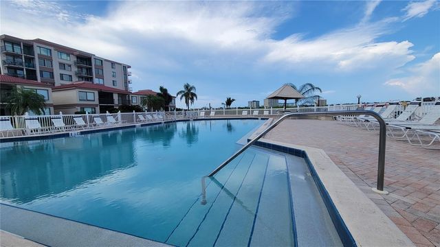 6322 PALMA DEL MAR BOULEVARD S 106, St Petersburg, FL 33715