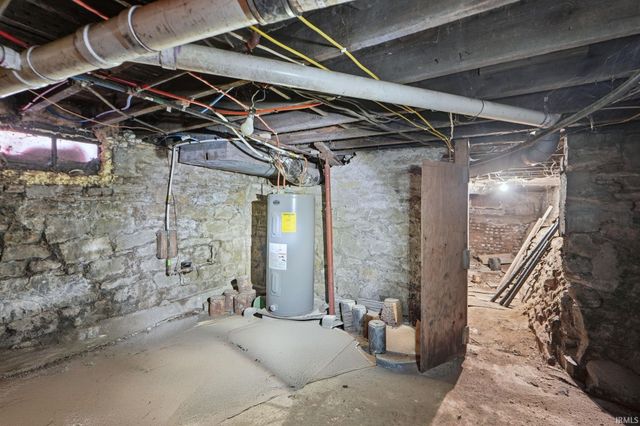 1204 Huron Street, Fort Wayne, IN 46808