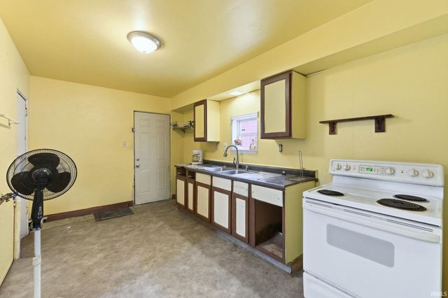 1204 Huron Street, Fort Wayne, IN 46808