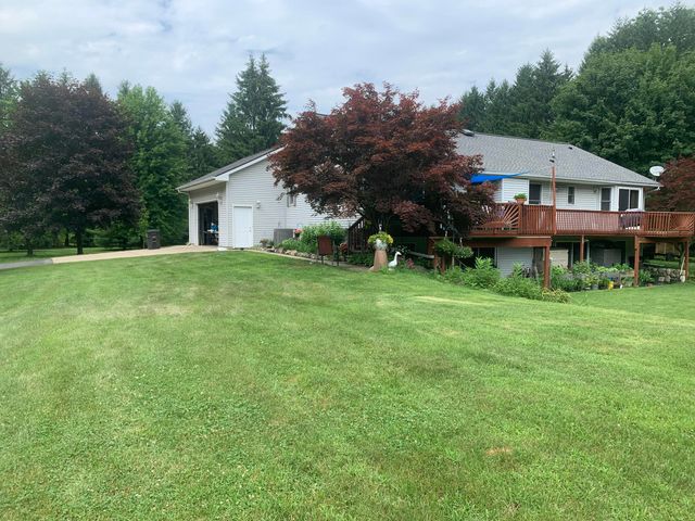 9868 Willow Road, Willis, MI 48191