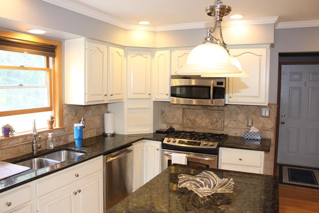 9868 Willow Road, Willis, MI 48191