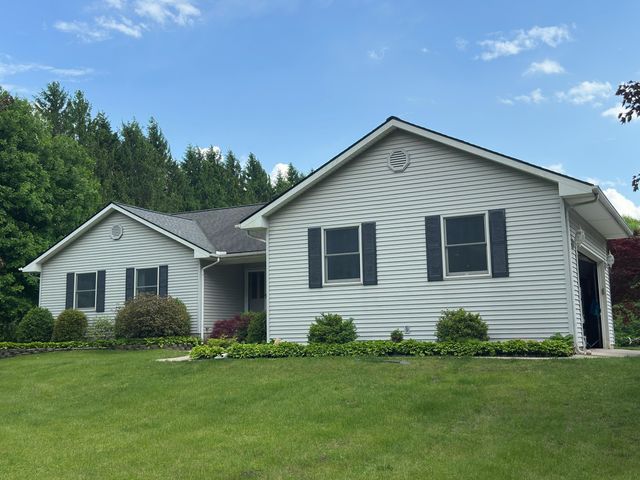 9868 Willow Road, Willis, MI 48191