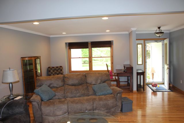 9868 Willow Road, Willis, MI 48191