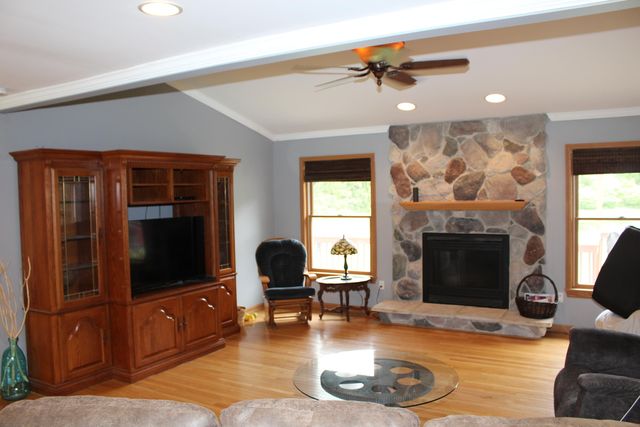 9868 Willow Road, Willis, MI 48191