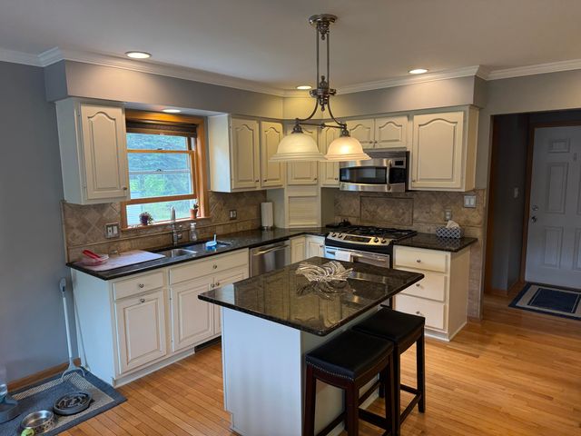 9868 Willow Road, Willis, MI 48191