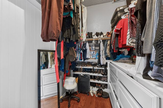 2819 Williams Way Court, Dallas, TX 75228