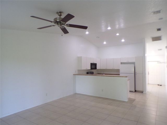 385 SUNFLOWER STREET A, Punta Gorda, FL 33982