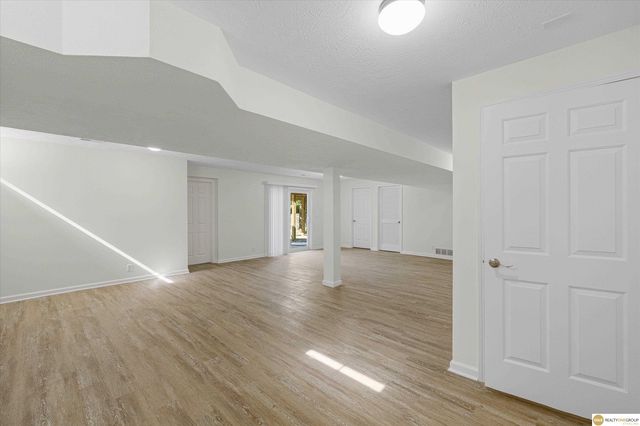 16408 Sprague Street, Omaha, NE 68116