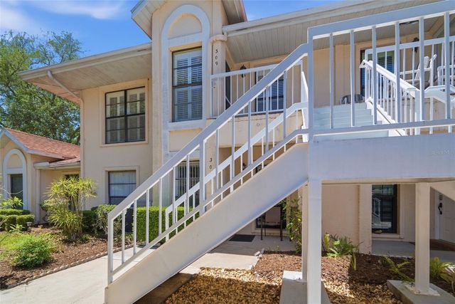 309 KNOTTWOOD COURT 309, Sun City Center, FL 33573
