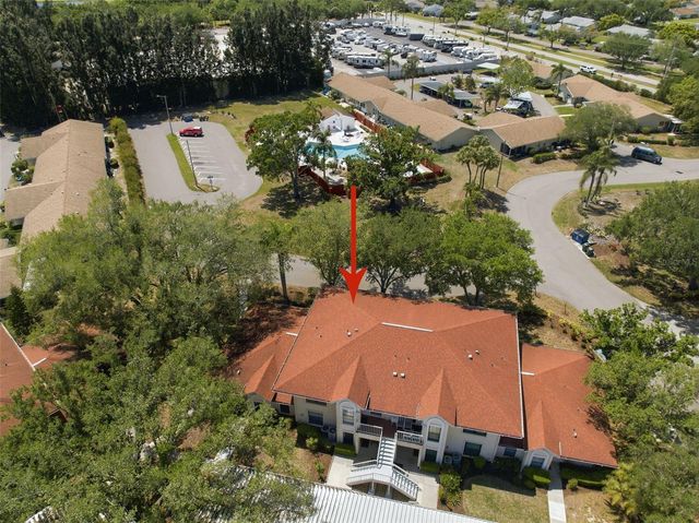 309 KNOTTWOOD COURT 309, Sun City Center, FL 33573