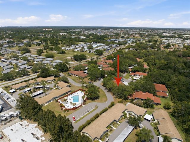 309 KNOTTWOOD COURT 309, Sun City Center, FL 33573
