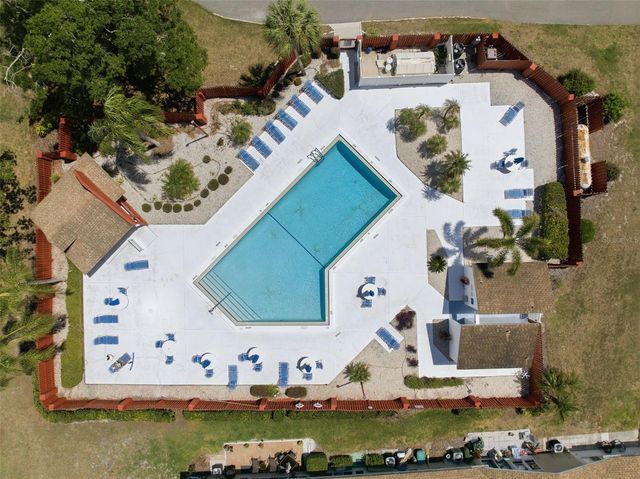 309 KNOTTWOOD COURT 309, Sun City Center, FL 33573