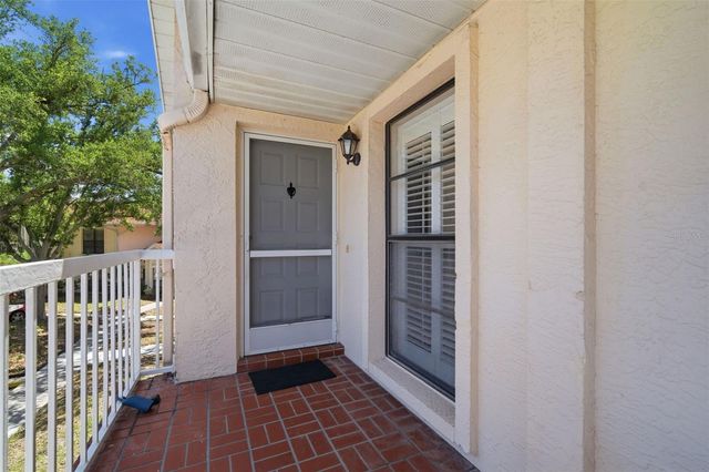 309 KNOTTWOOD COURT 309, Sun City Center, FL 33573