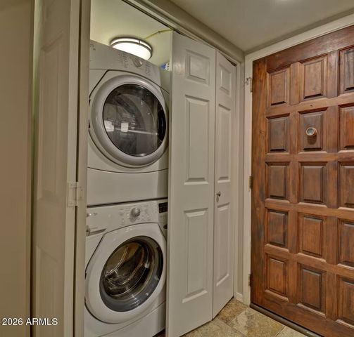 10410 N CAVE CREEK Road 1071, Phoenix, AZ 85020
