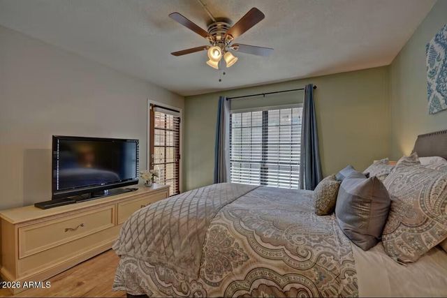 10410 N CAVE CREEK Road 1071, Phoenix, AZ 85020