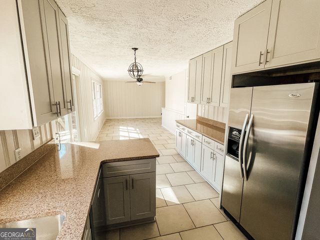 359 N Victoria Road, Woodstock, GA 30189